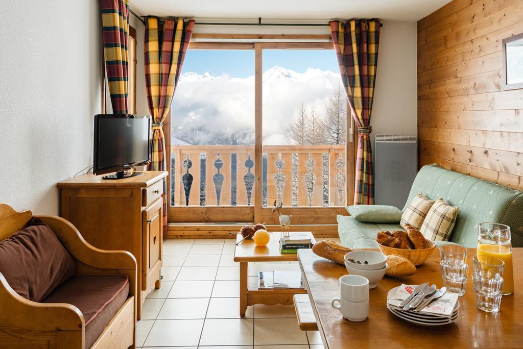 Lagrange Vacances L'Arollaie Peisey-Nancroix Room photo